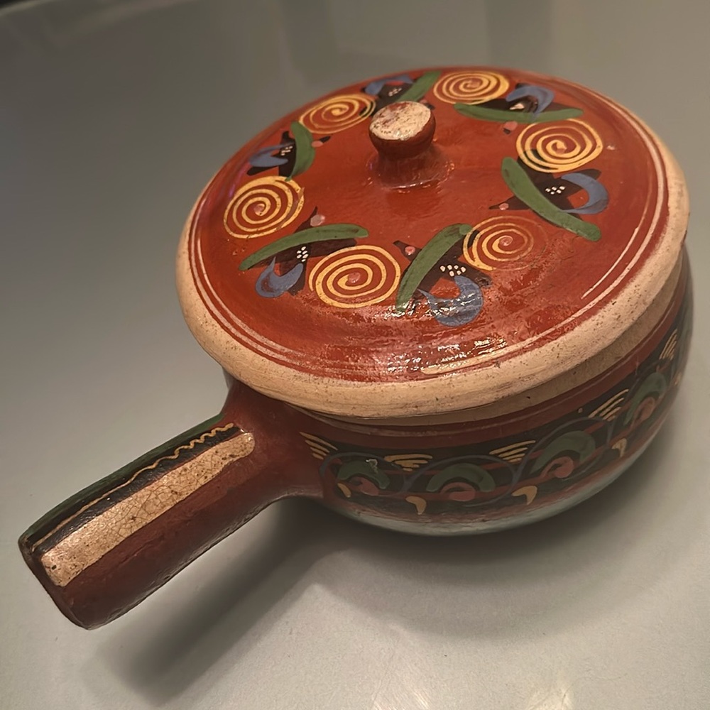 Vintage Mexican Hand Painted Clay Covered Pot 11” x 7.5” x 5”